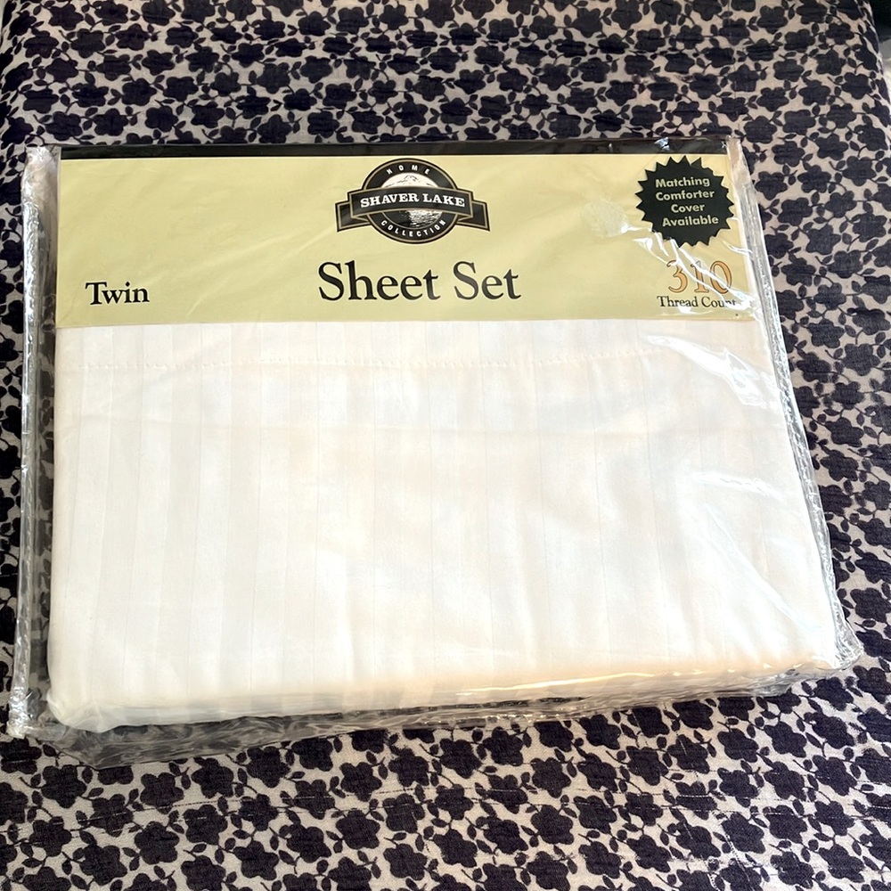 Shaver Lake Home Collection NWT white cotton sateen stripe Twin bed sheets set